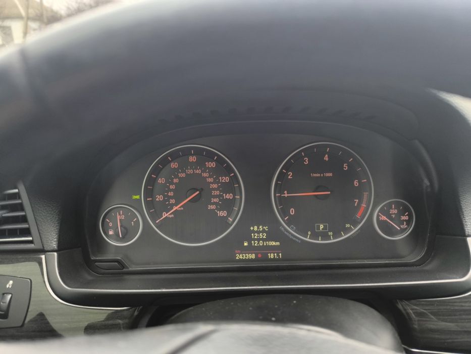 Продам BMW 525i(официал)