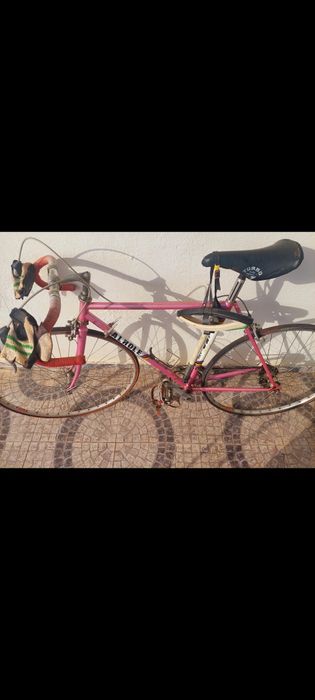 Bicicleta e acessórios