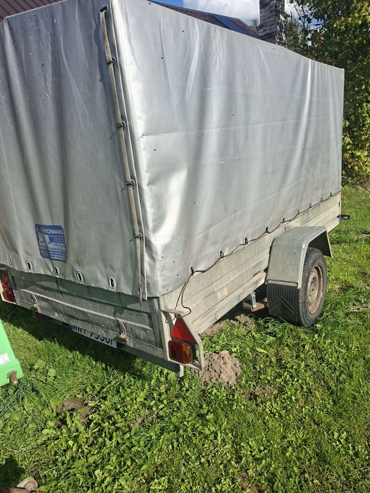 Sprzedam przczepkie samochodowo zarejestrowano Rydwan