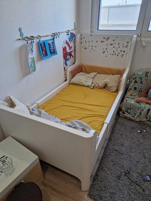 IKEA BUSUNGE cama extensível