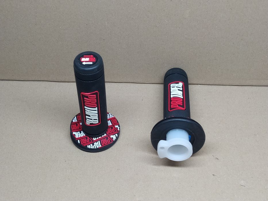 Ручки руля мото грипсы (пара) "PRO TAPER"  с ручкой газа, универсальне