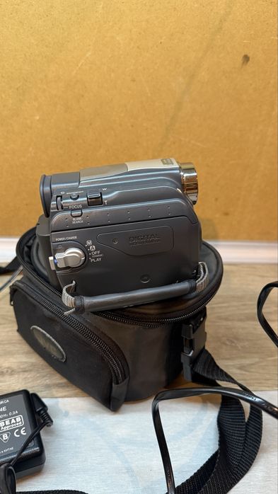 JVC kamera  GR - D53E sprawna w świetnym stanie
