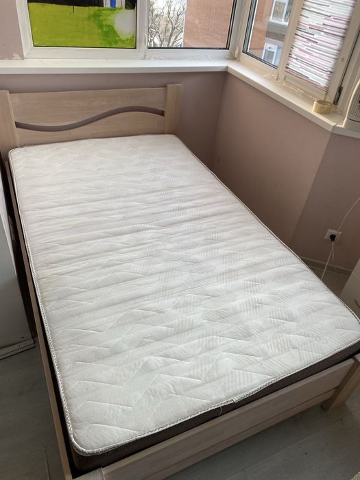 Ліжко з пружинним ортопедичним матрацом одно/півтораспальне 120х200