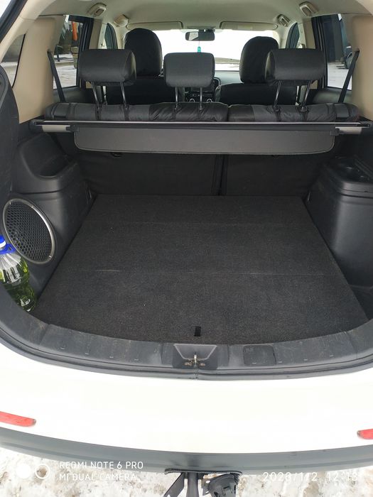 Продам мідсубісі аудлендер 3