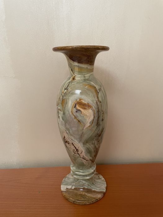 Ваза онікс ~30см (оникс)