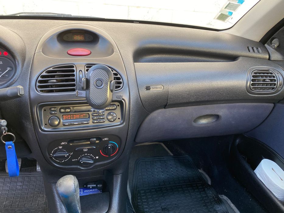 Carro peugeot 206