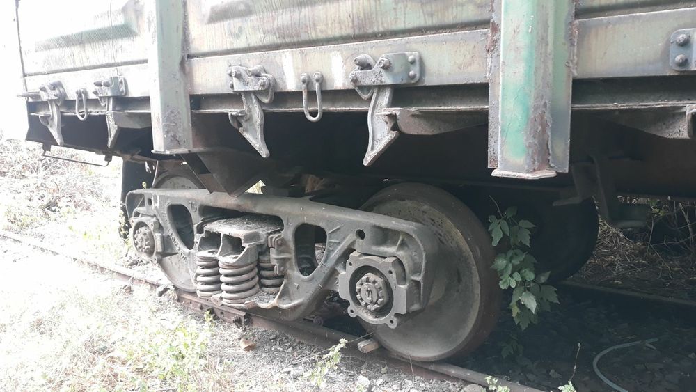 Продам ж/д полувагон .Обмен на лом.