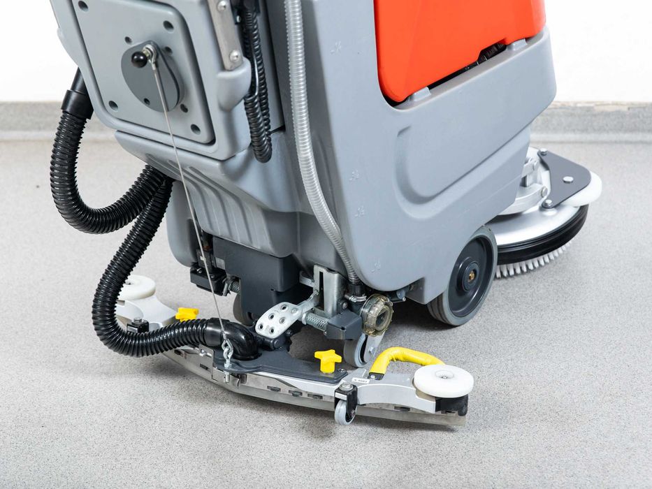 Szorowarka Hako Scrubmaster B30 TB430 NOWE BATERIE 2015r 1446h 8500 netto