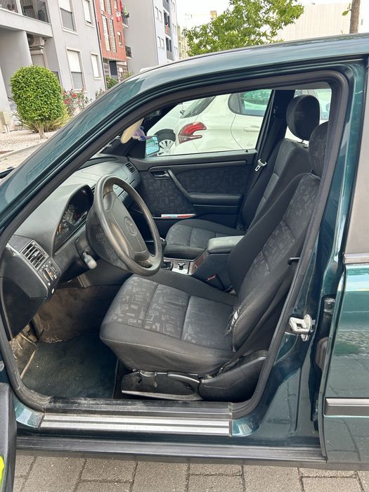 Carro matricula francesa