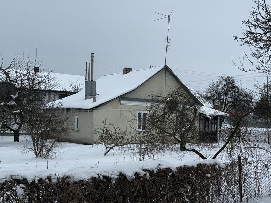 Продам будинок 96,2 м2 в центрі Радивилова вул. Соборна