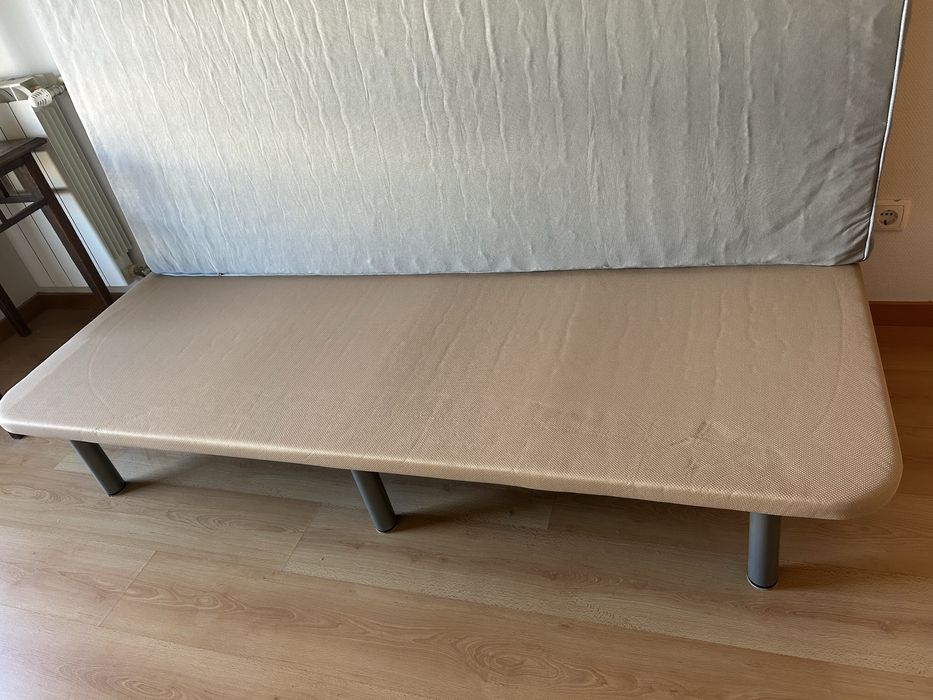 Cama de solteiro
