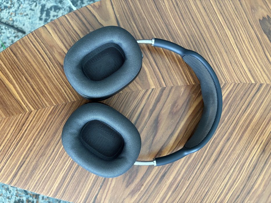 Apple AirPods Max