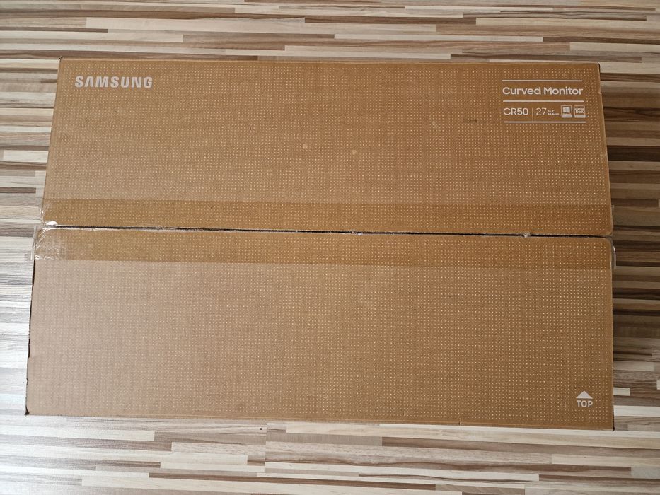 Samsung CR50 curved monitor , 27 cali , jak nowy
