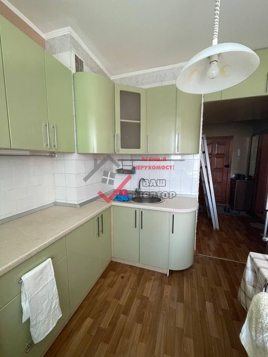 Продаж світлої 2-кімнатної квартири — «Заходь і живи!»