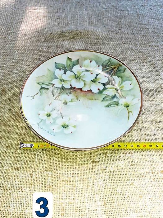 Stara Porcelana, Antyki