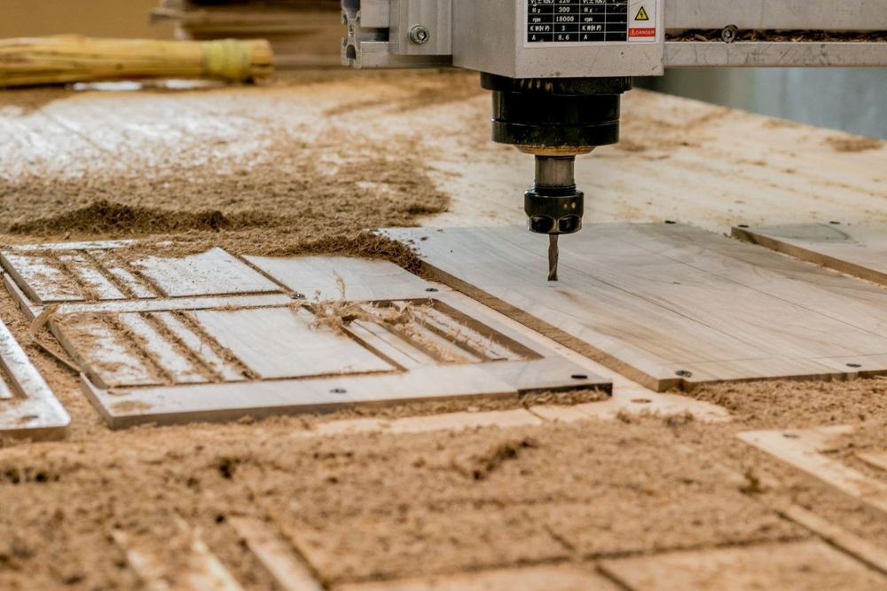 Послуги столярного цеху з обробки деревини Військові замовлення Дерево