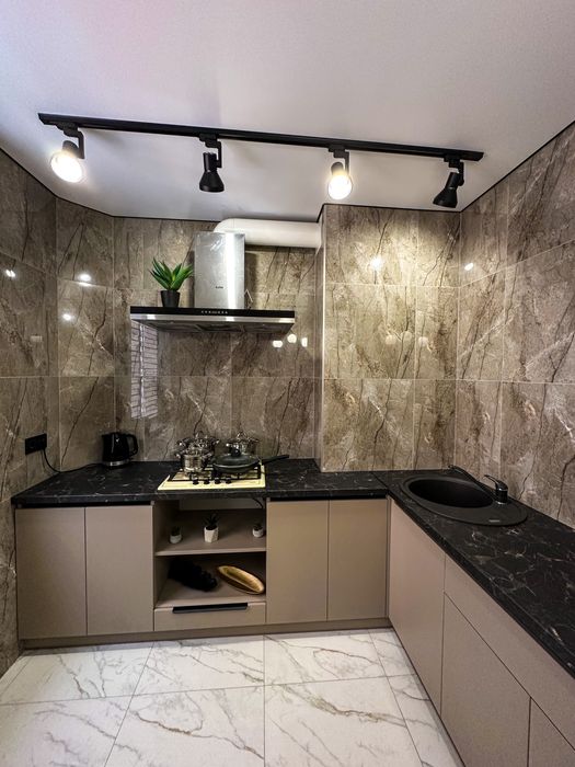 2к.Погодинно, подобово на Леваневського. 6 спальних місць, кондиціонер