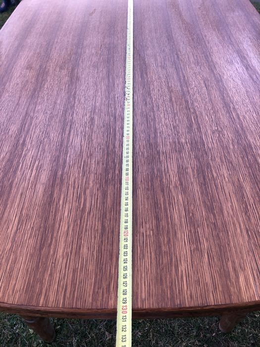 Стіл масив верх шпон привезений з Бельгії