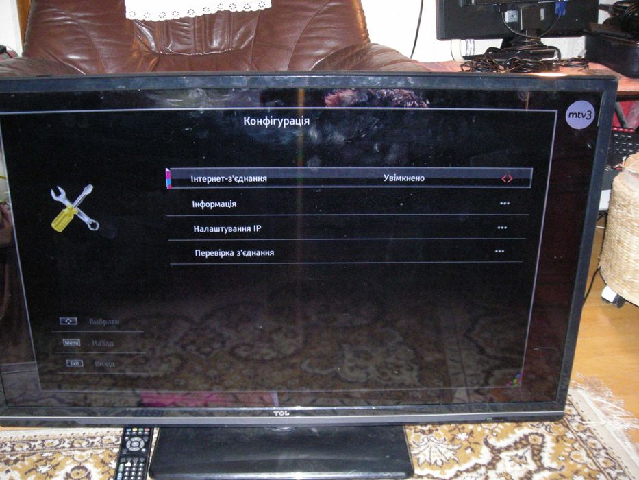 40" i 32" TCL SMART телевізор