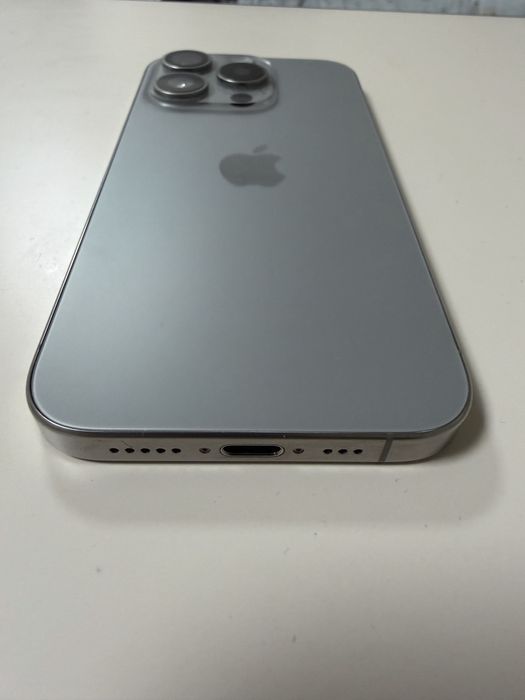IPhone 15 pro 512 GB офіційний