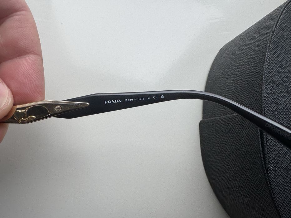 Сонцезахисні окуляри жіночі PRADA 65ZS ZVN09T DARK GREY