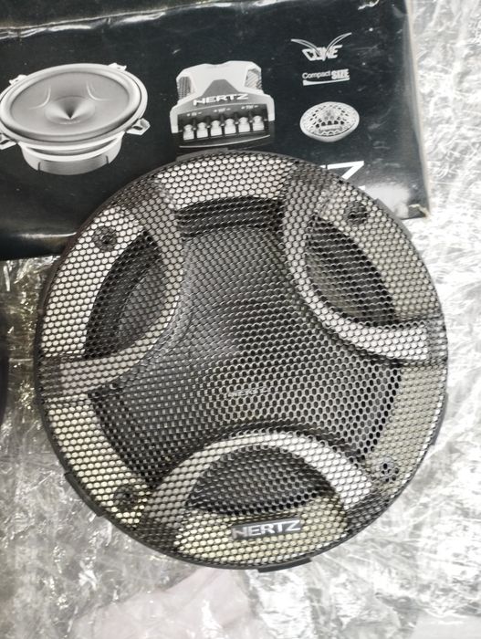 Компонентна акустика Hertz ESK 130.5