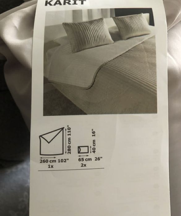 Narzuta + 2 poduszki 260x280 cm