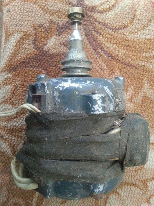 електродвигун 220 вольт, 300