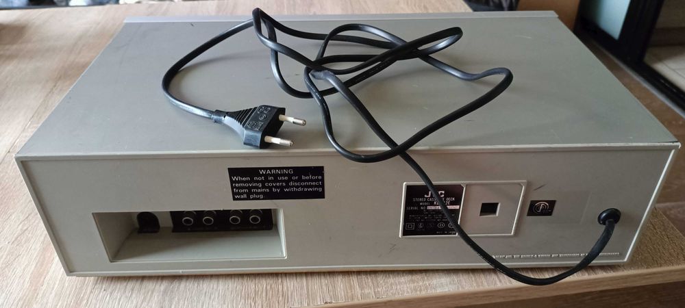 Magnetofon JVC KD-D2