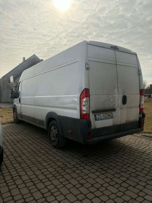 Wynajem busów ,blaszaki i kontenery