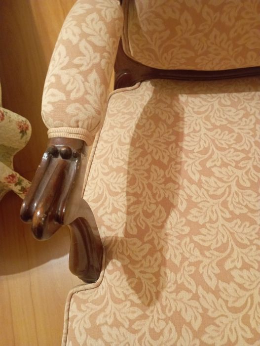 Cadeiroes  em bom estado