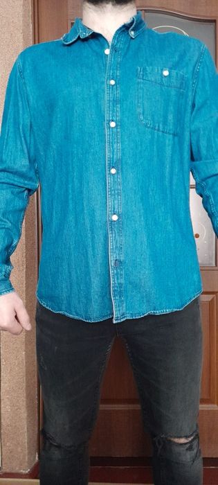 Продається сорочка