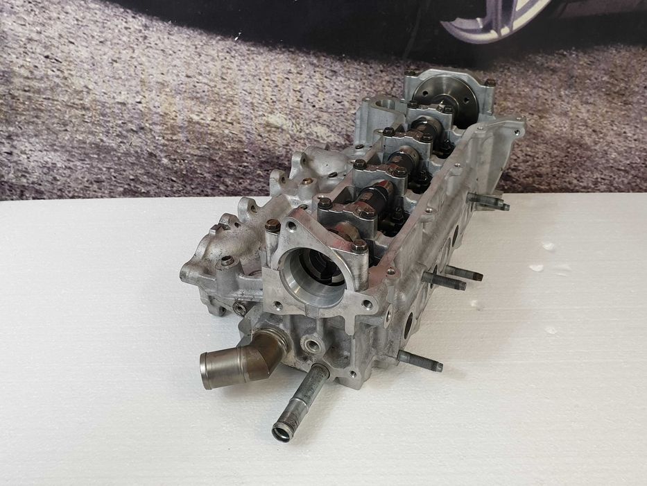 Głowica Toyota Auris Yaris 1.4 D4D