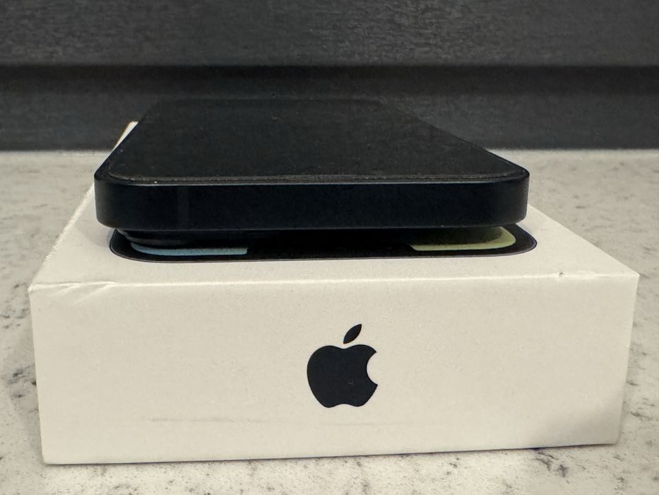Iphone 14 okazja stan bdb do 27.09.2026
