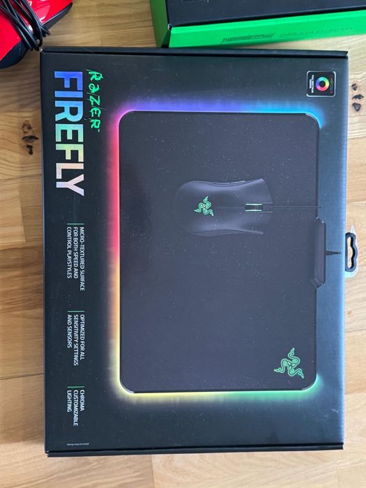 Razer Zestaw klawiatura + podkładka + myszka + uchwyt na kabel myszy