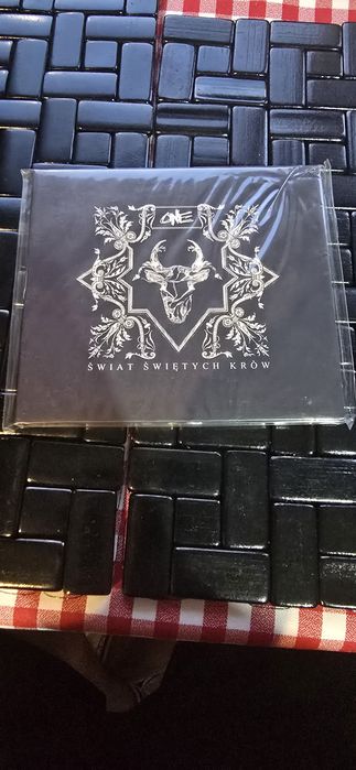 One Świat Świętych Krów cd Folia