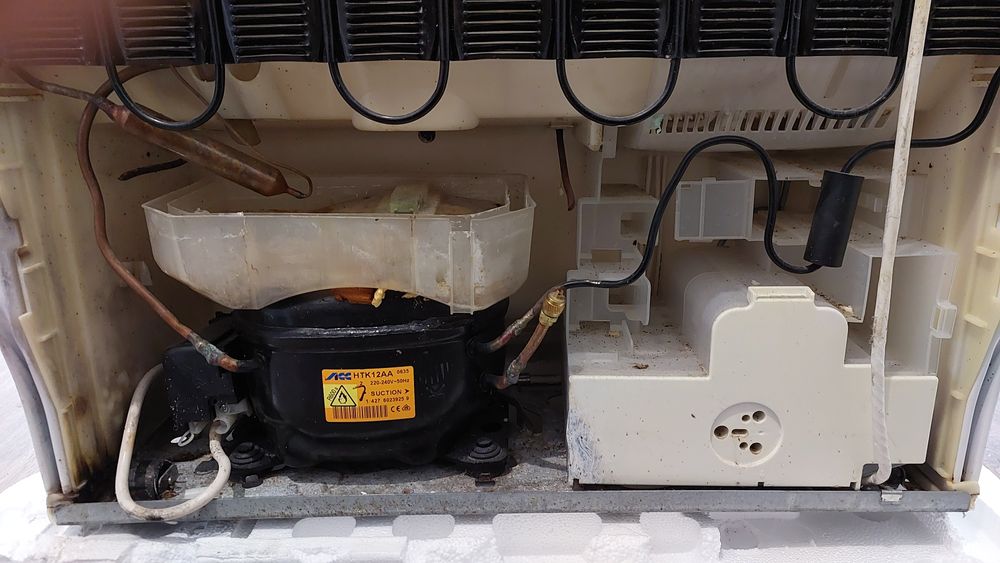 Продам холодильник Liebherr