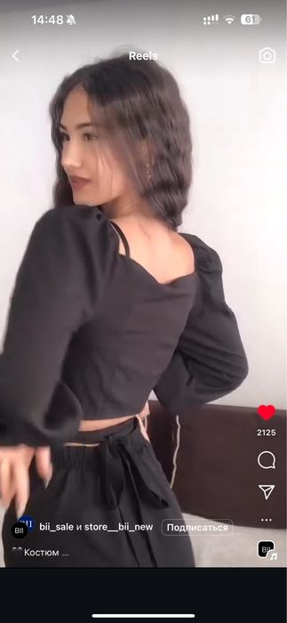 Продаю костюм( топ + спідниця)