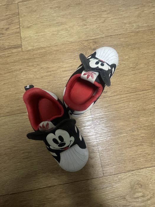 Adids кеды 25р.