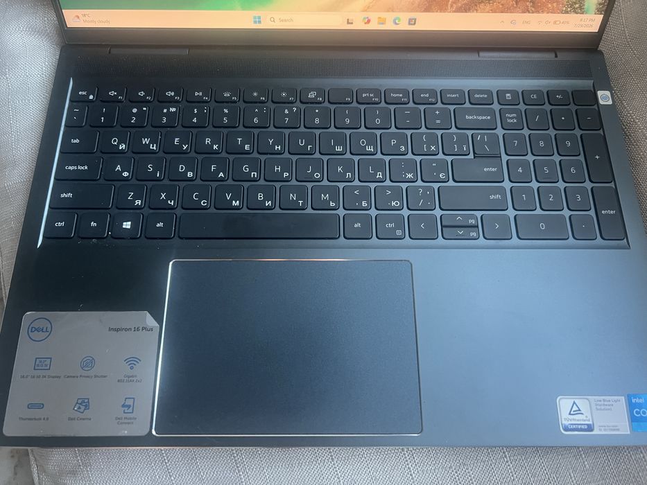 Dell inspiron 16 plus  7610 екран 3К 16 дюймів i5 11400/8/512
