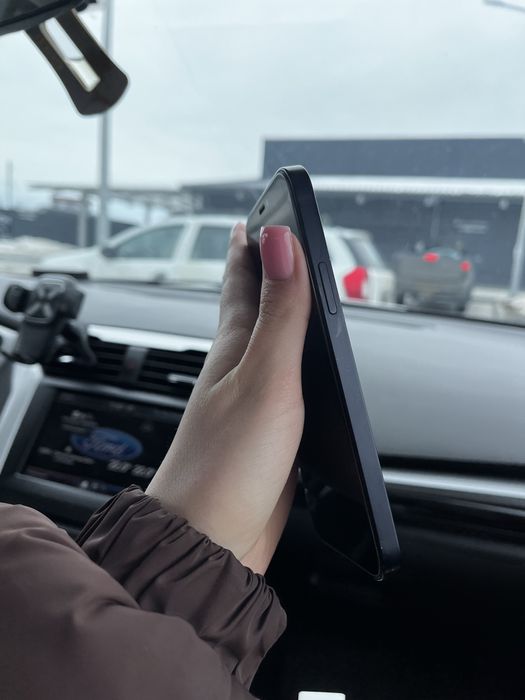 АКУМУЛЯТОР 100% | IPhone 12 на 256 Gb Blue в гарному стані