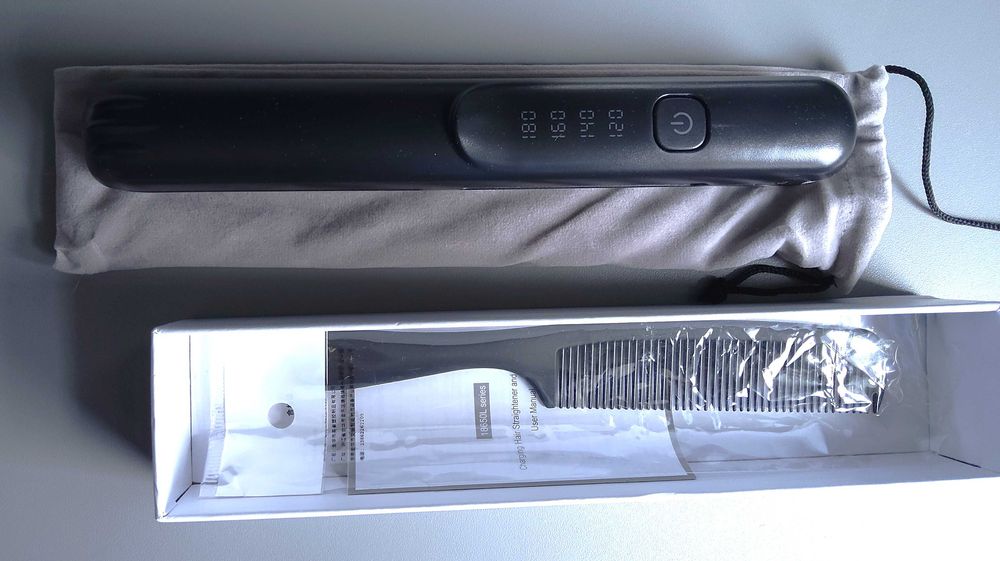 Bezprzewodowa profesjonalna prostownica czarna ładowana