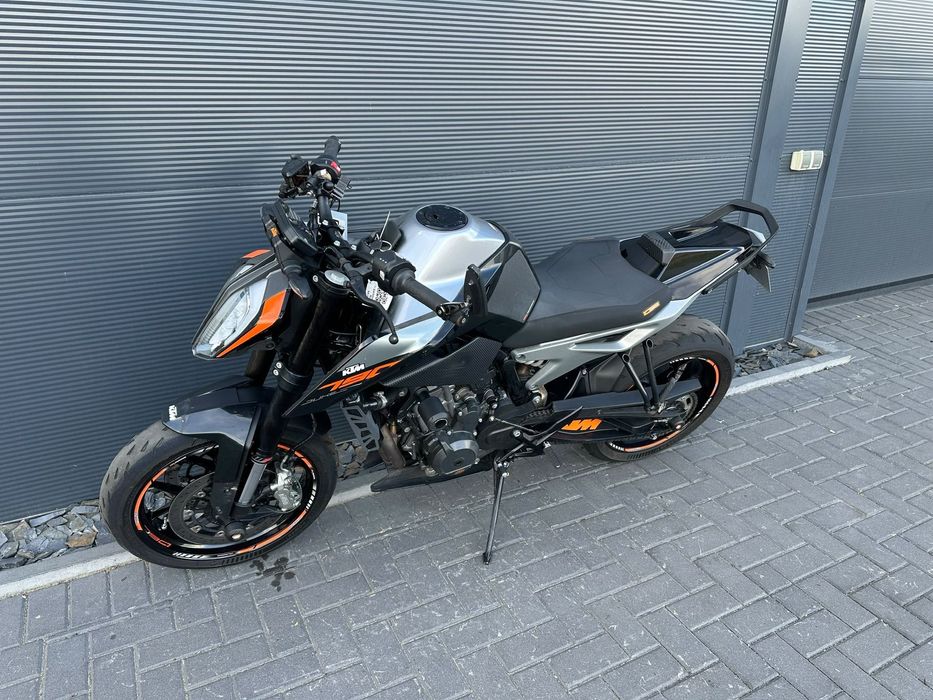 KTM