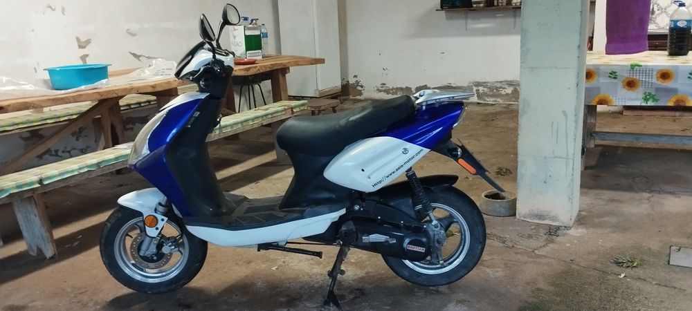 Vendo Scuter Baotian com poucos quilómetros