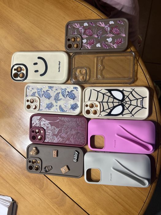 Продам чехлы на айфон 13 про макс