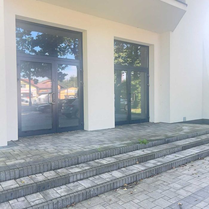 Wynajmę lokal 300M2 Grodzisk Maz. Parter PARKING GŁOWNA ULICA NA USŁUGI MEDYCZNE