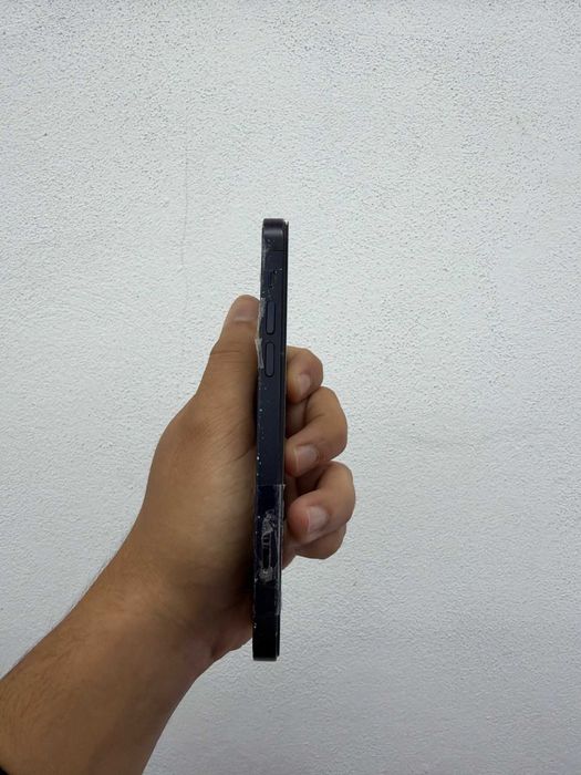 iPhone 12 64GB Blue