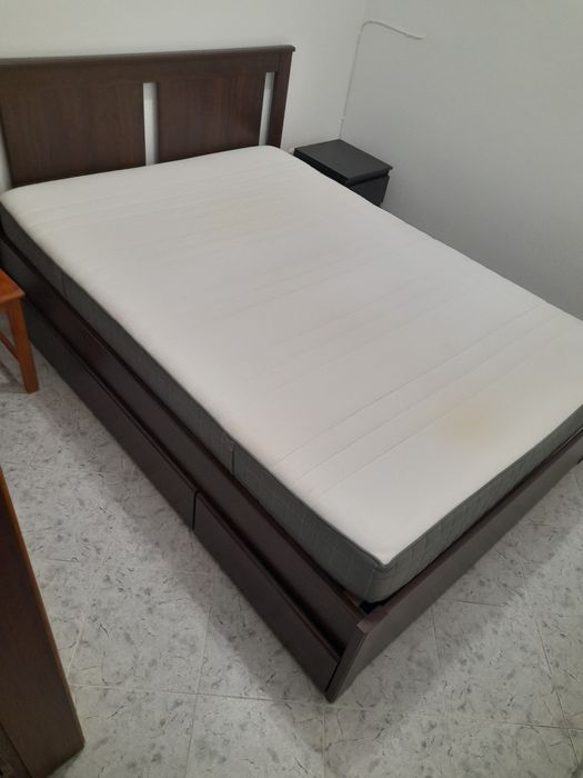 Cama de Casal 140x200 (RESERVADA)