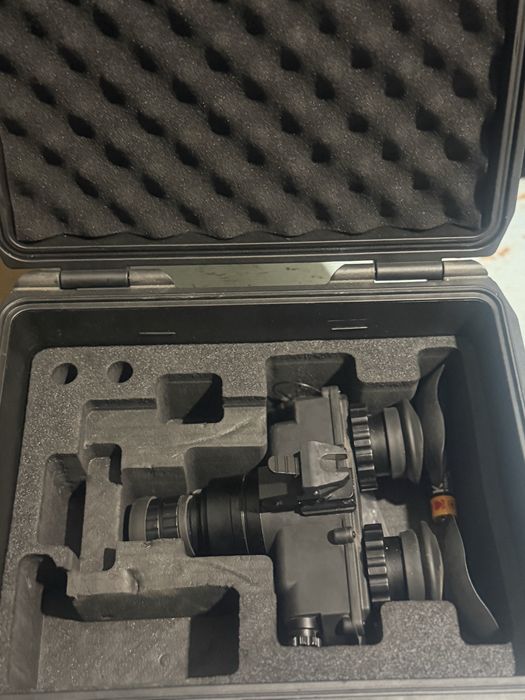 Продам! Бінокуляр нічного бачення AGM WOLF-7 PRO
