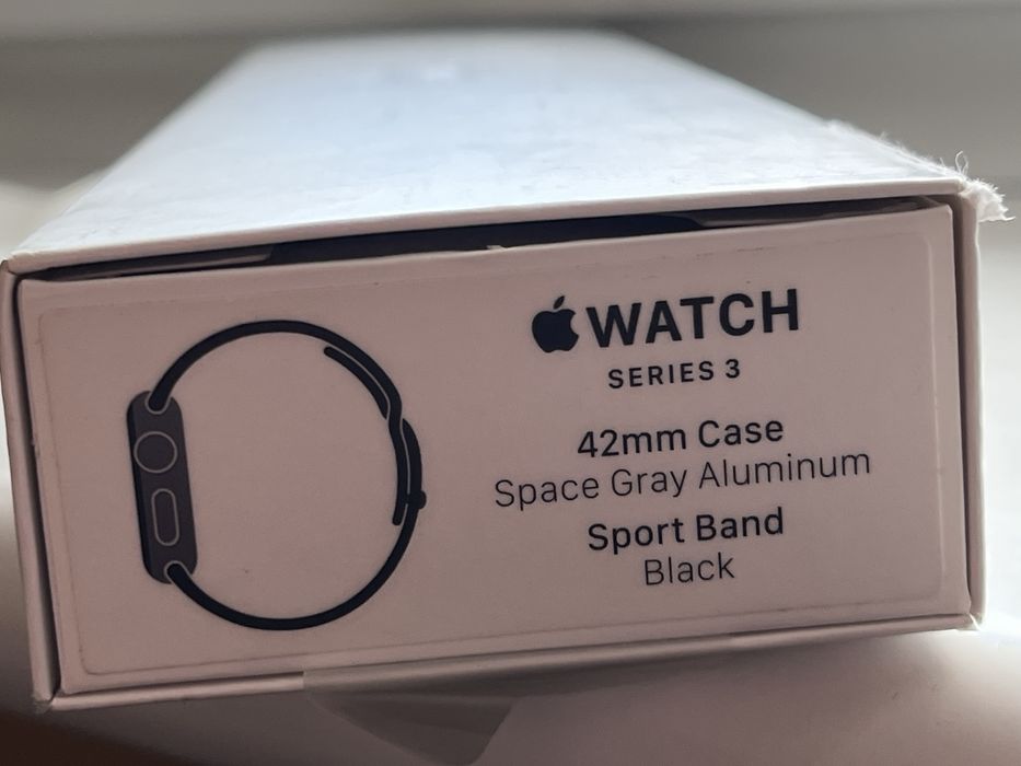 Apple Watch Series 3 42mm – Space Gray + dodatkowy pasek
